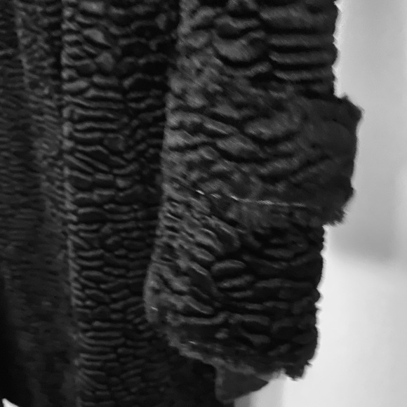 NWT Theory Relaxed Trench Coat in Faux Astrakhan - Picture 8 of 9